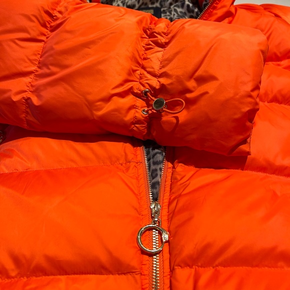 CAVALLI CLASS Woman's Orange Puff Bomber Jacket with hood, Animal Print lining - Picture 5 of 8